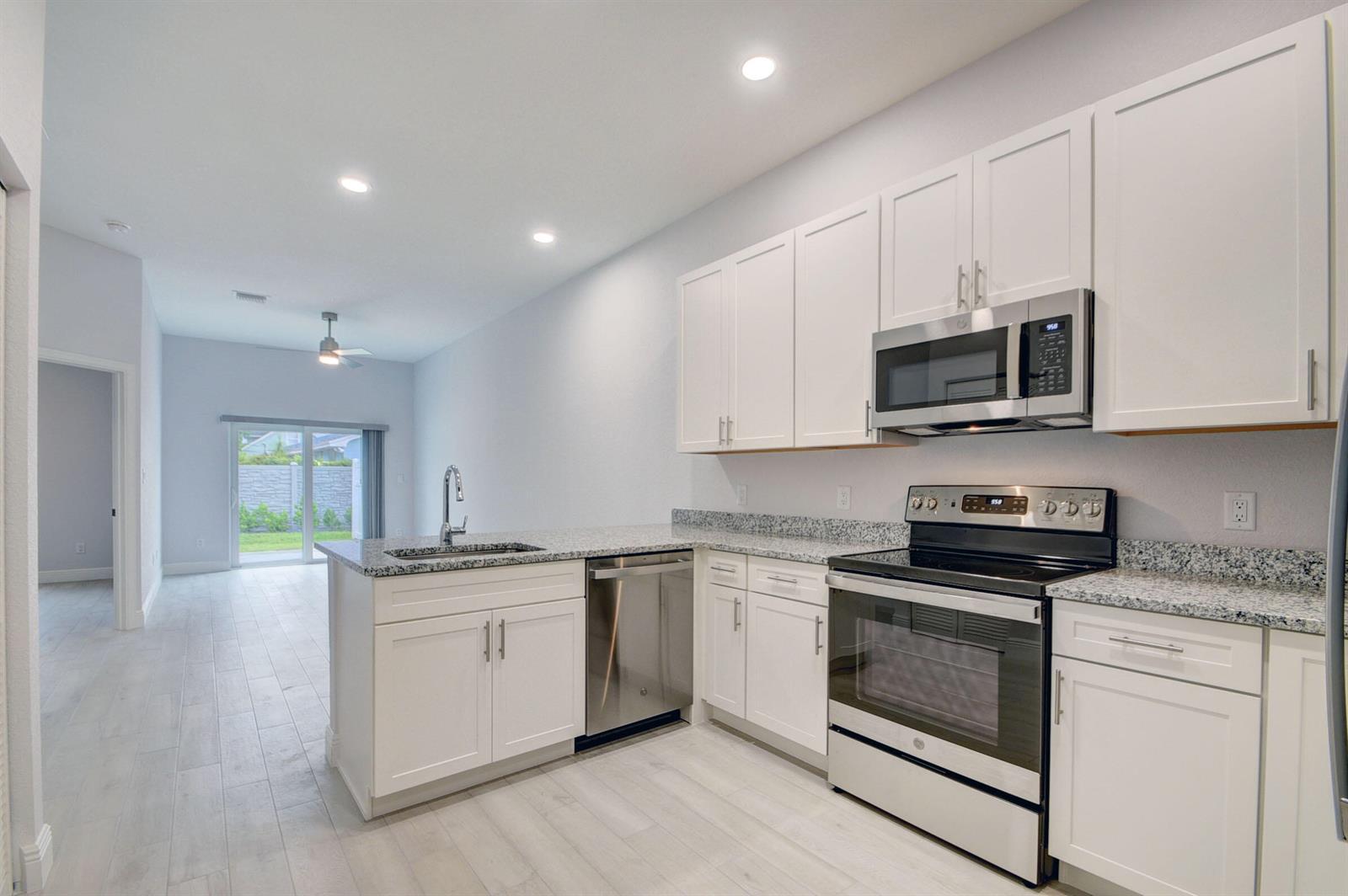 703 Dawn Place # C, Lantana FL 33462