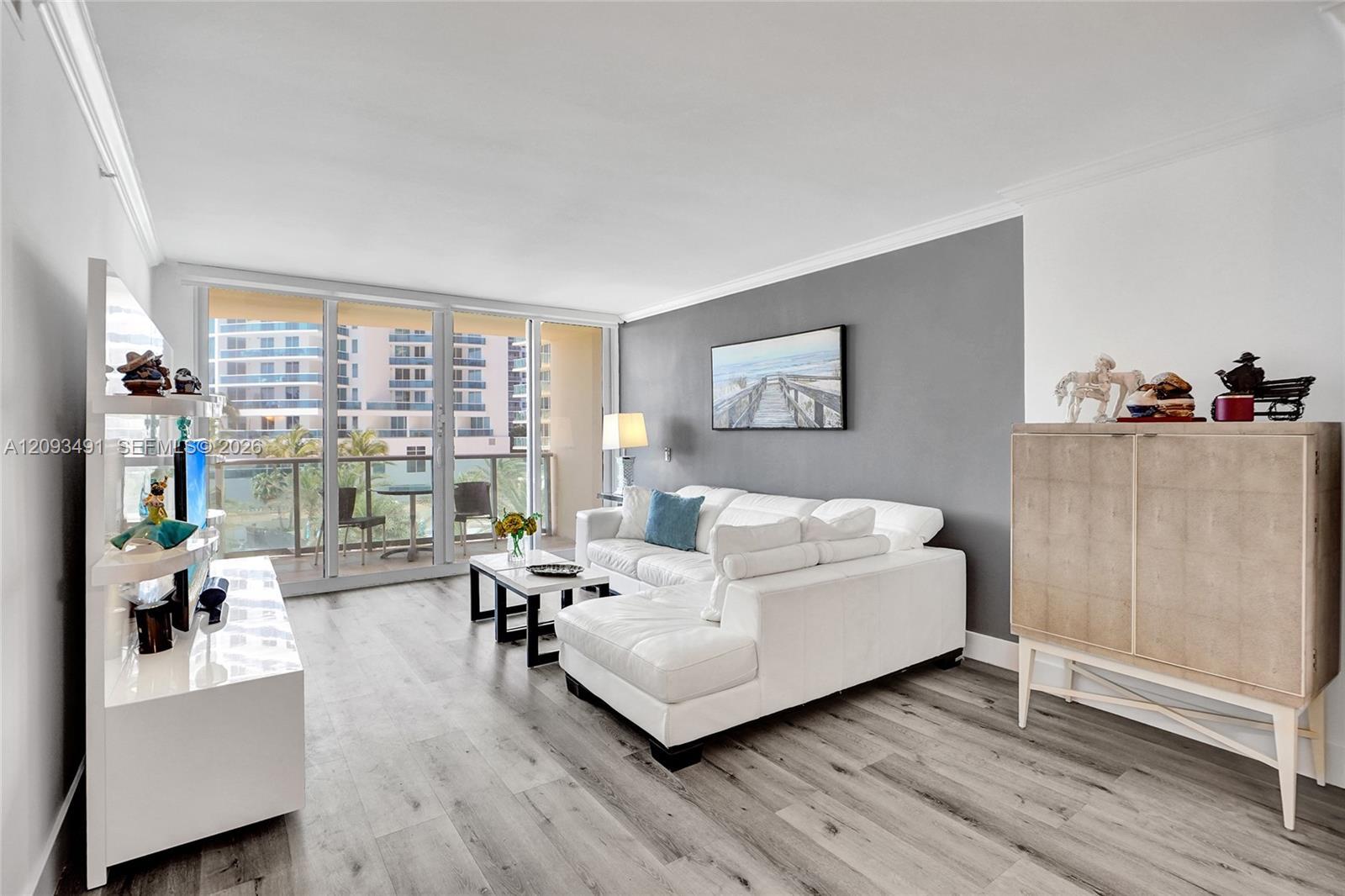 2501 S Ocean Dr, Hollywood FL 33019 photo 4