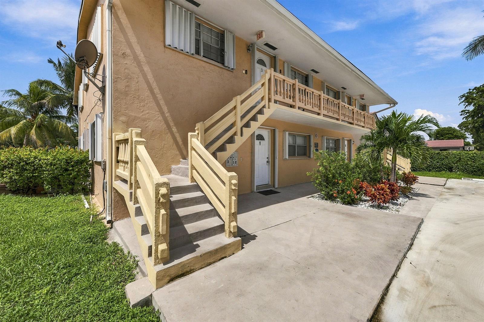 4106 RIVERSIDE Drive, Coral Springs FL 33065 photo 4