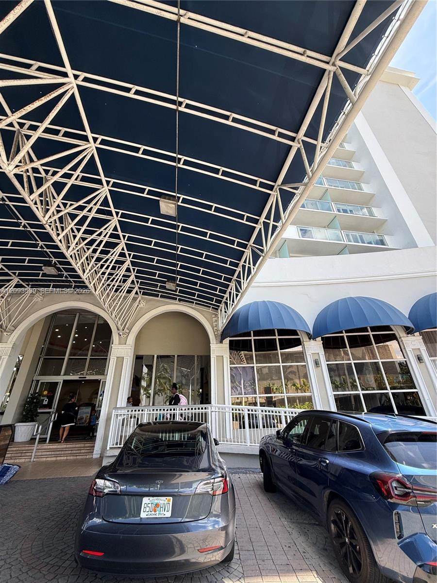 19201 Collins Ave # 711, Sunny Isles Beach FL 33160 photo 4