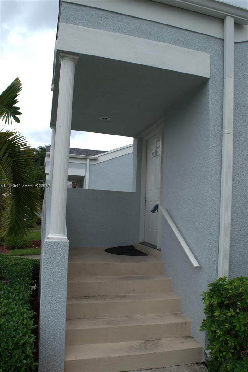 2640 SE 19th Ct # D, Homestead FL 33035 photo 3