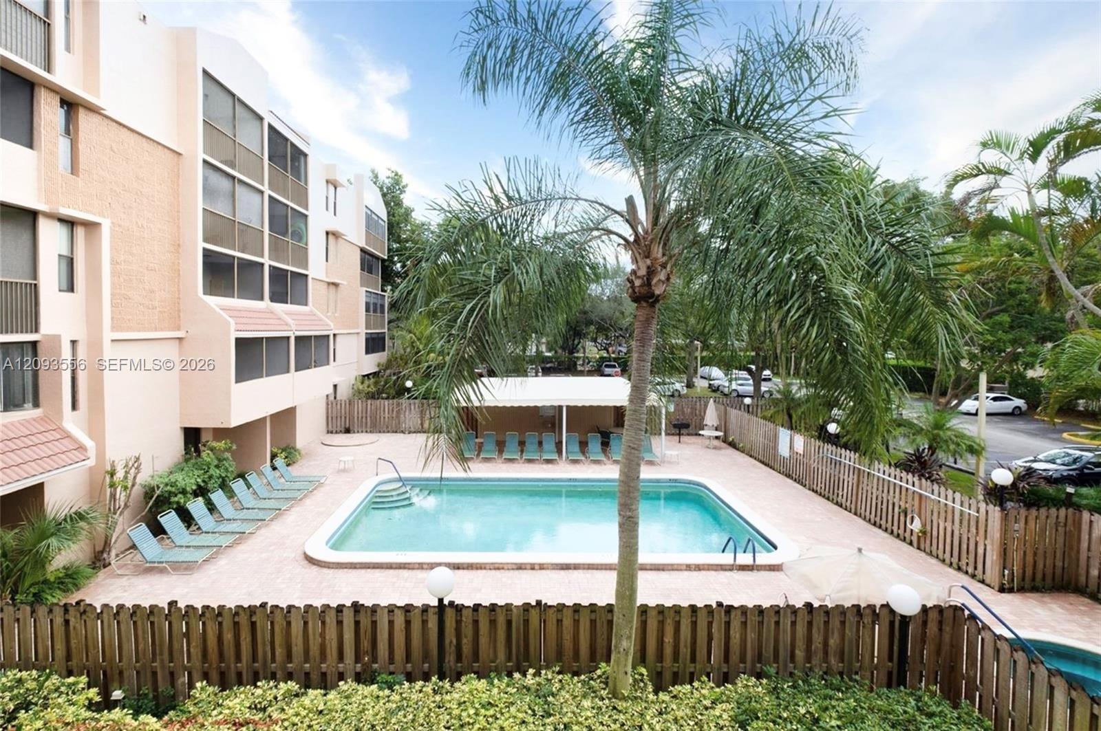 6800 Cypress Rd # 401, Plantation FL 33317 photo 3