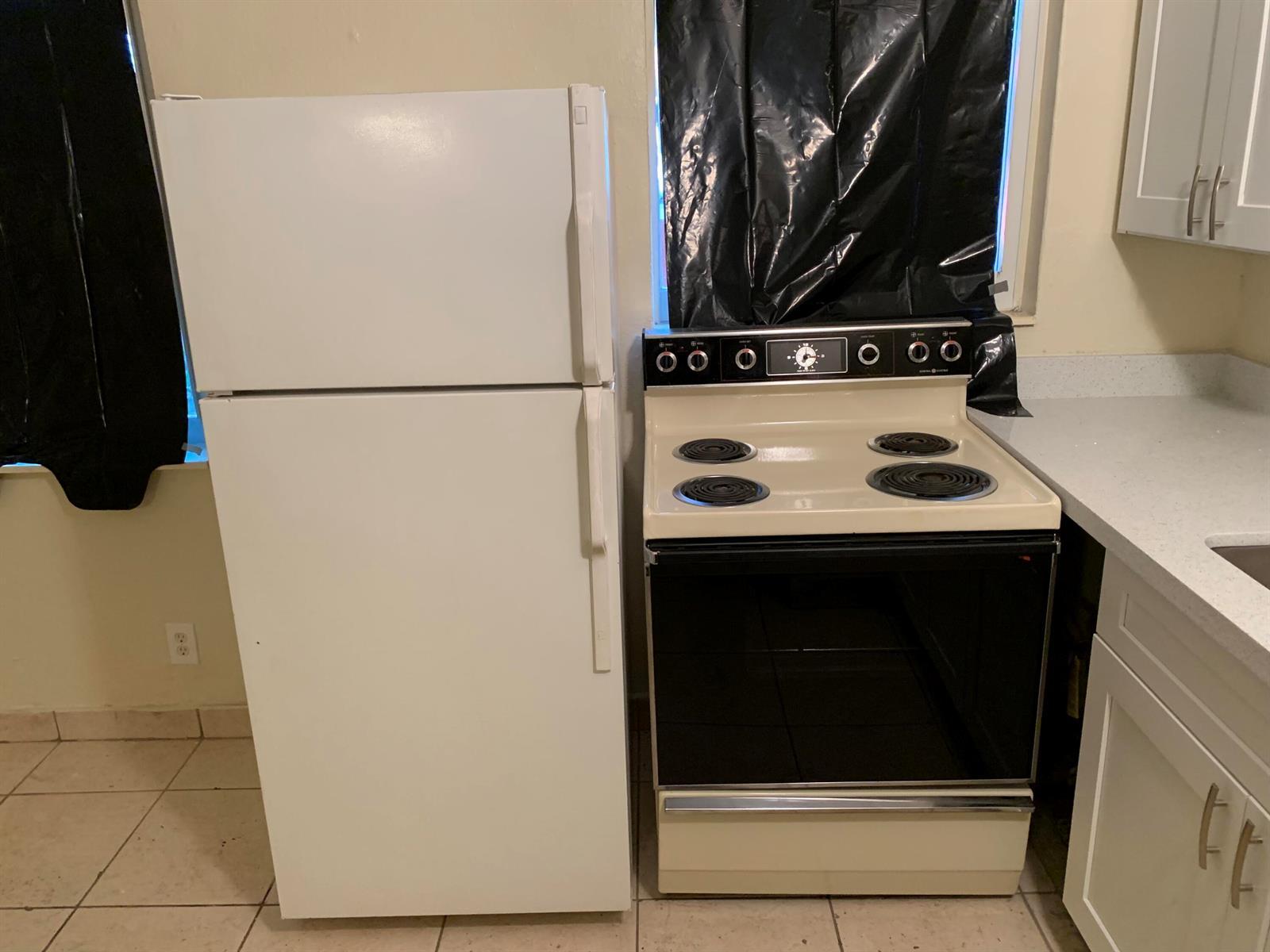 829 NW 10TH Terrace # 4, Fort Lauderdale FL 33311 photo 3
