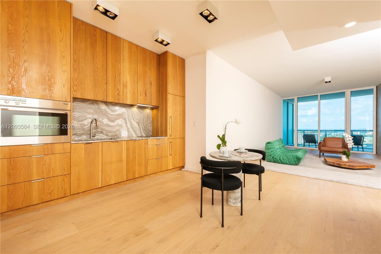 100 S Pointe Dr # 1802, Miami Beach FL 33139 photo 4