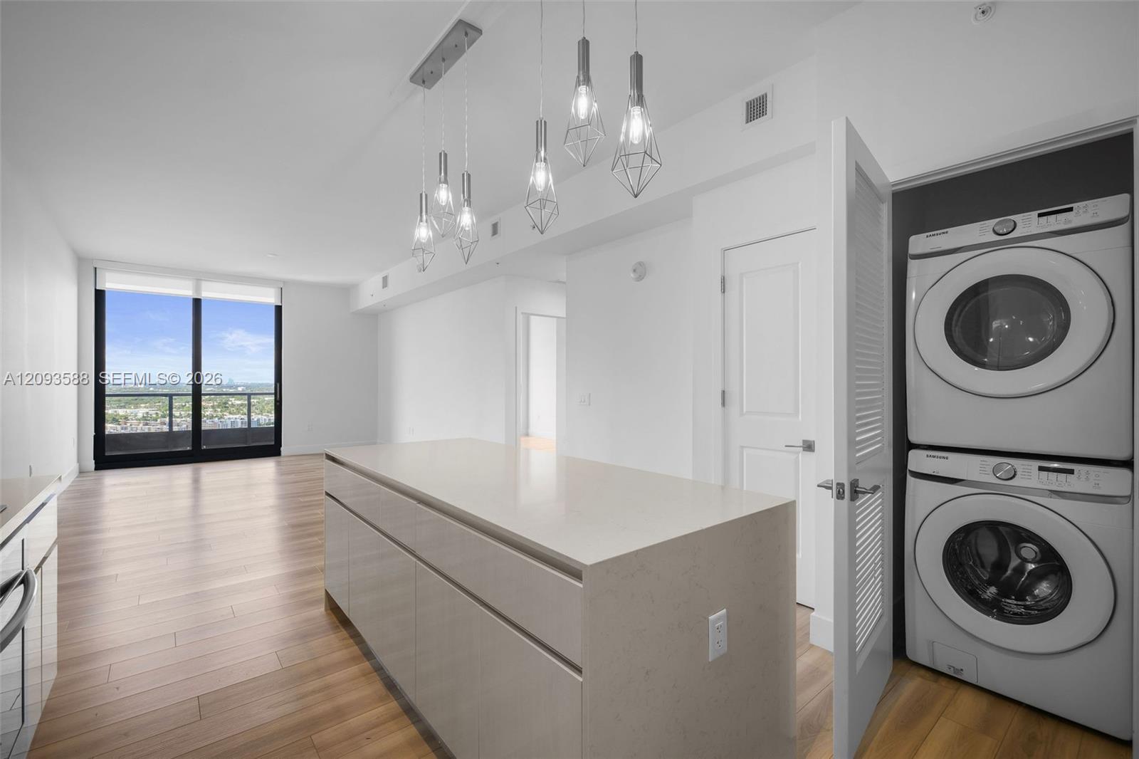 101 Diplomat Pkwy # 1907, Hallandale Beach FL 33009 photo 4