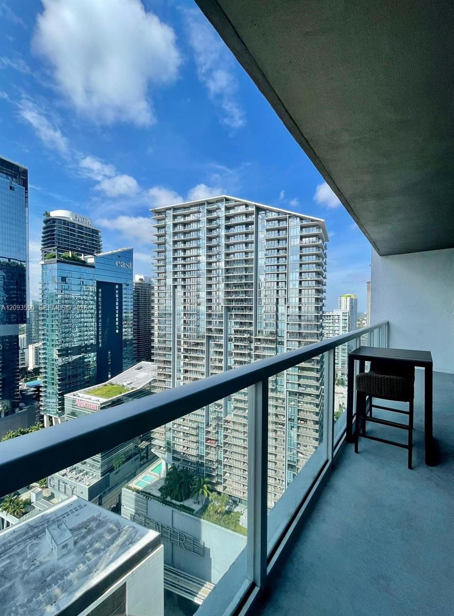 55 SE 6th St # 1902, Miami FL 33131 photo 4