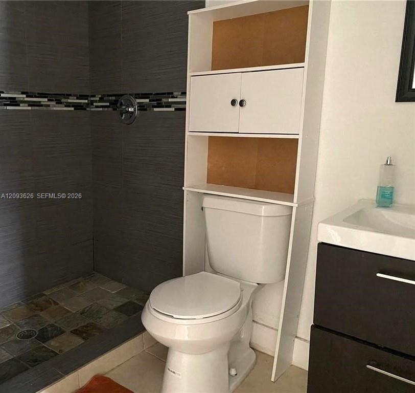 Miami Gardens, FL 33055 photo 5