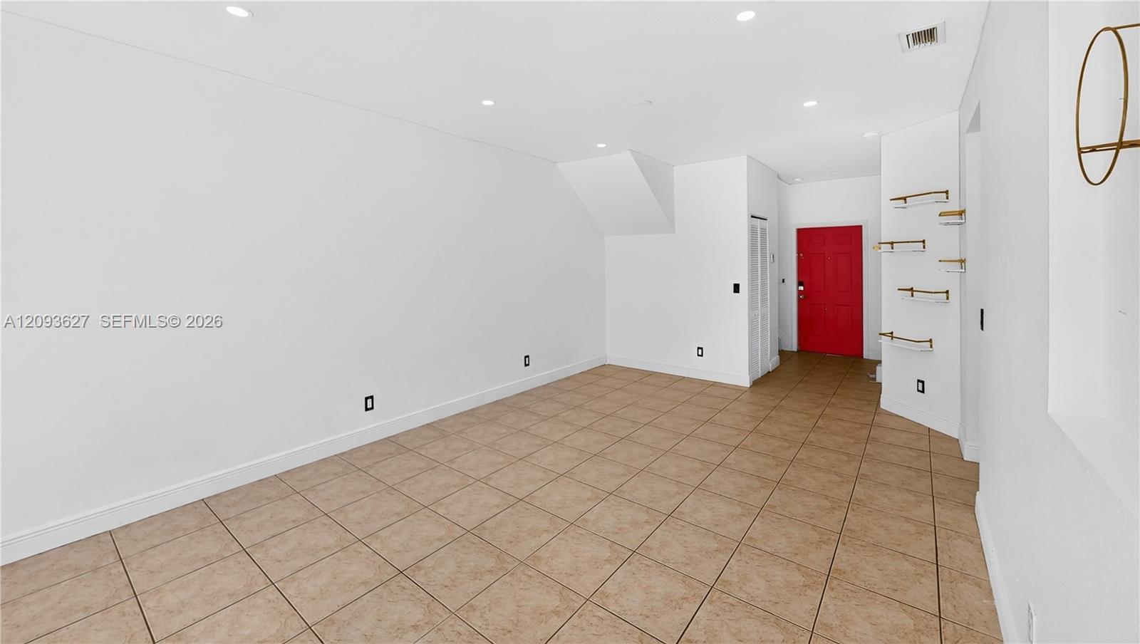 85 SW 15th Ter, Homestead FL 33030 photo 5