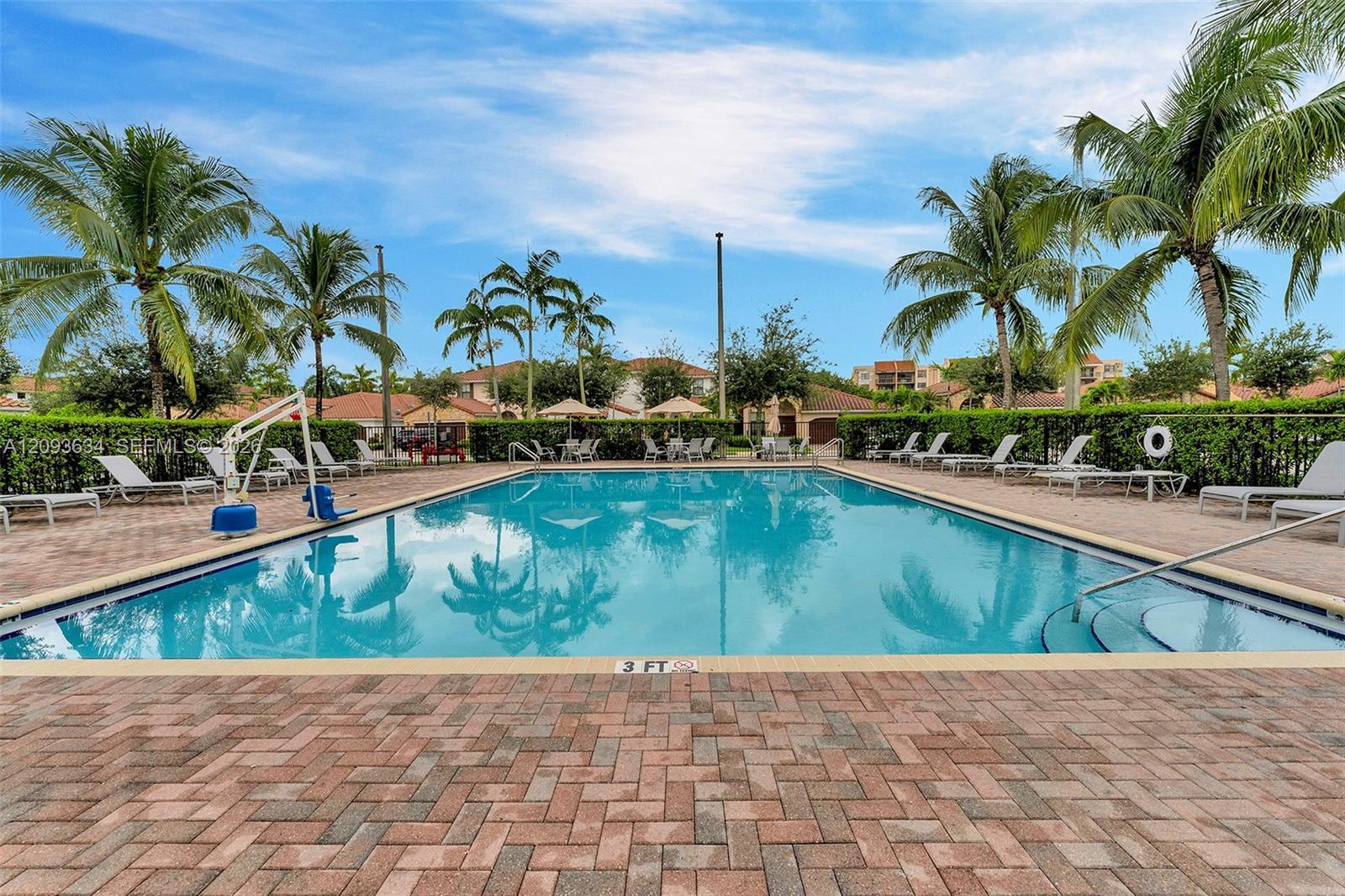9770 NW 10th St # 9770, Miami FL 33172 photo 3