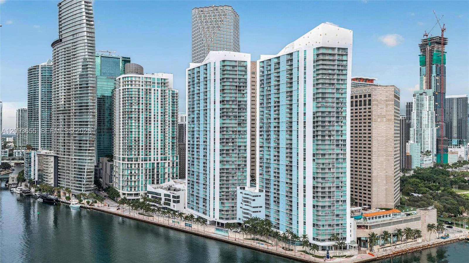 325 S Biscayne Blvd # 2320, Miami FL 33131 photo 5