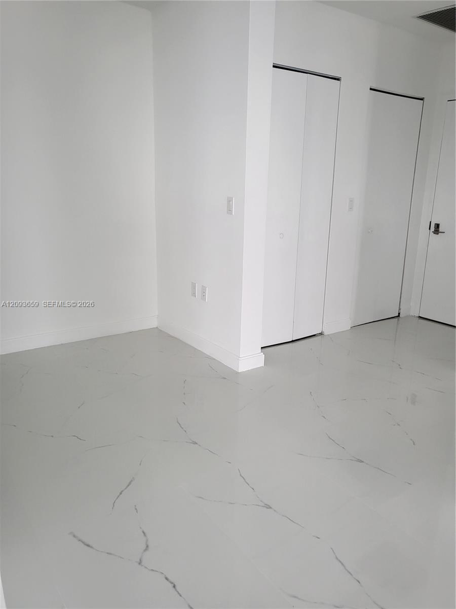 45 SW 9th Street # 4303, Miami FL 33130 photo 5