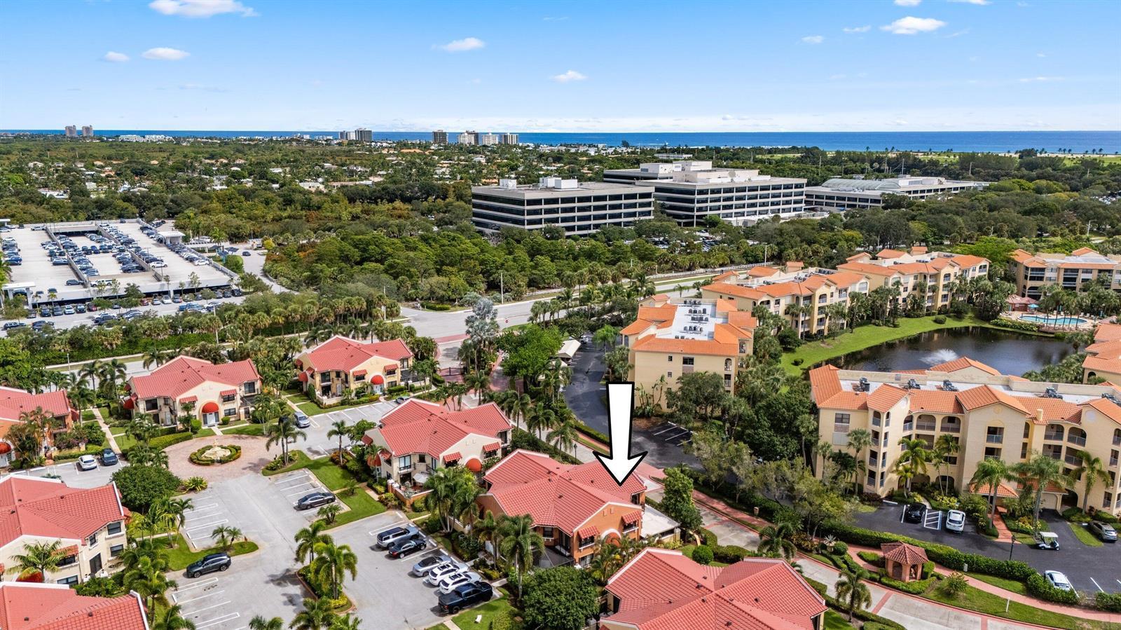 24 Uno Lago Drive, Juno Beach FL 33408 photo 2