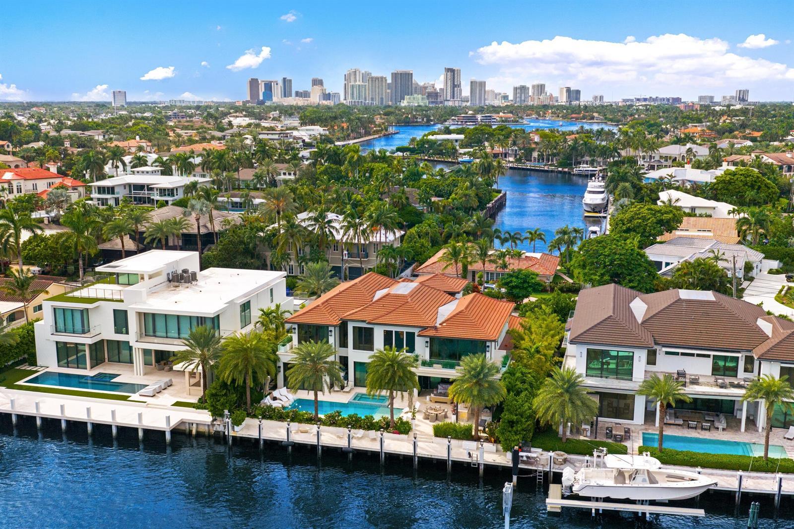 70 Isla Bahia Drive, Fort Lauderdale FL 33316 photo 2