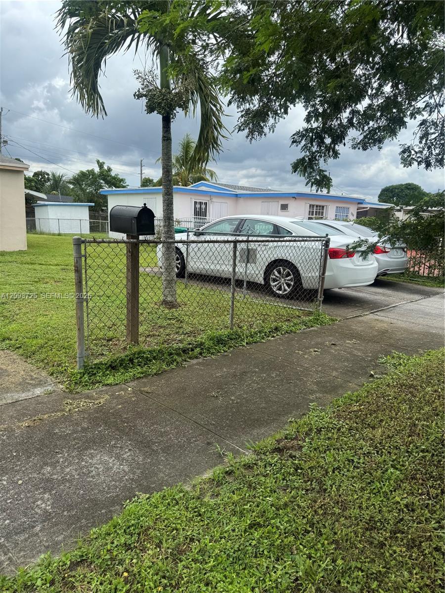 15830 NW 18th Ct, Miami Gardens FL 33054 photo 3