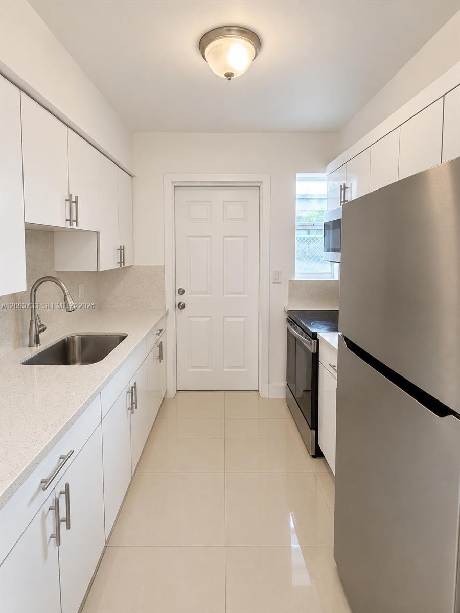 8215 Crespi Blvd # 2, Miami Beach FL 33141 photo 5