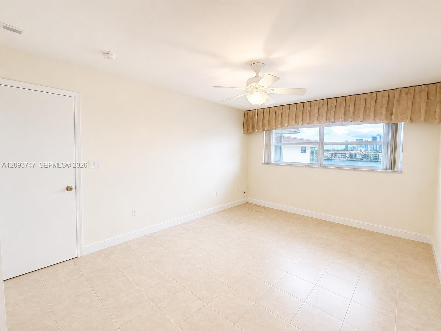2200 Diana Dr # 410, Hallandale Beach FL 33009 photo 4
