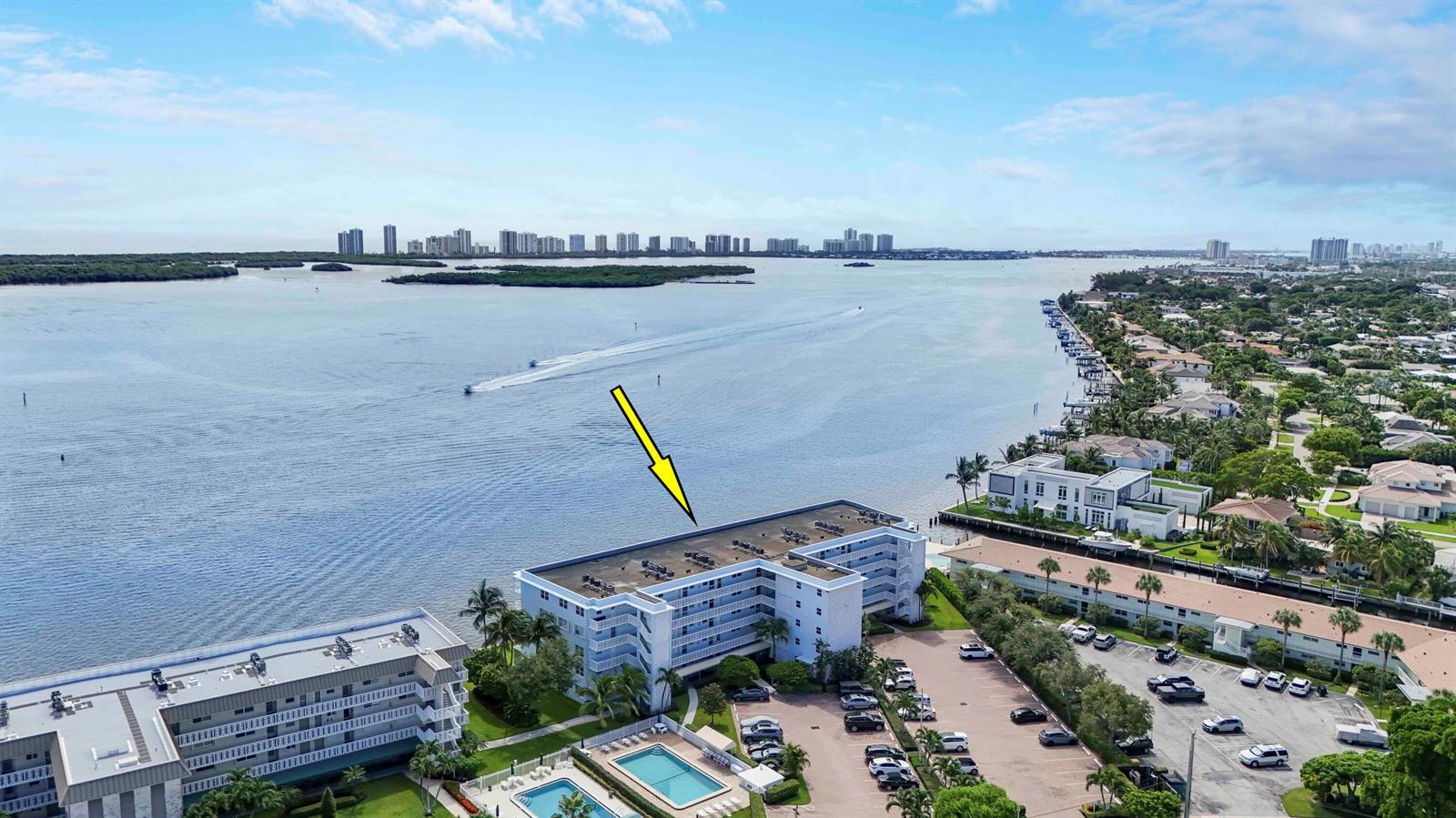 60 Yacht Club Drive # 103, North Palm Beach FL 33408 photo 2