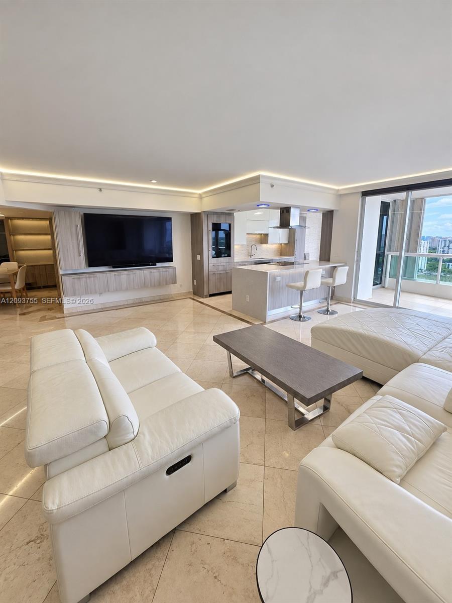 21205 Yacht Club Dr # 3105, Aventura FL 33180 photo 4