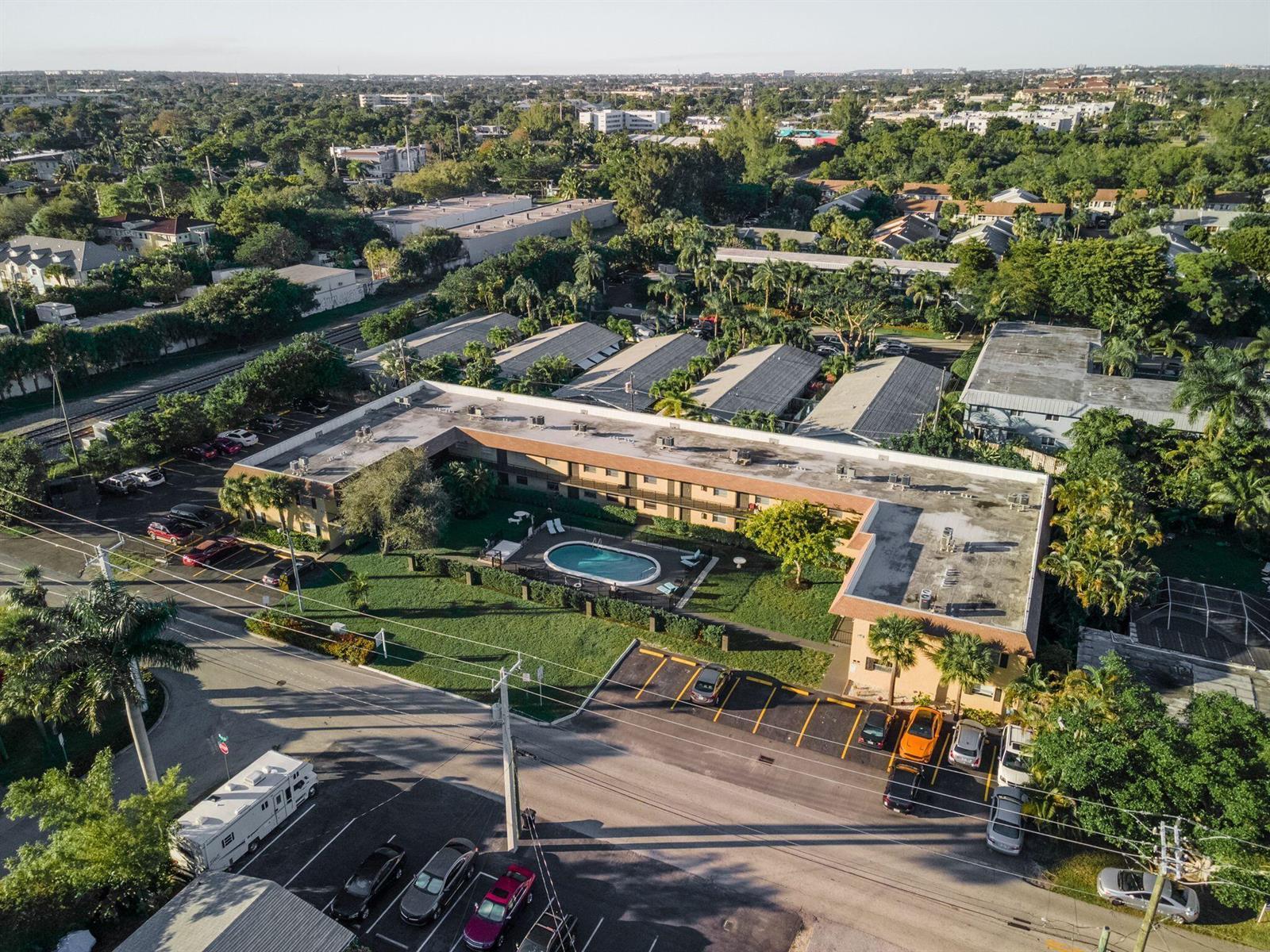 1401 NE 17th Court Apt 208, Fort Lauderdale FL 33305