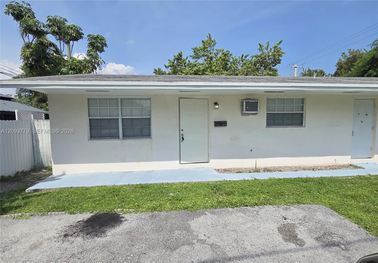 1512 N 19th Ave # 2, Hollywood FL 33020 photo 2