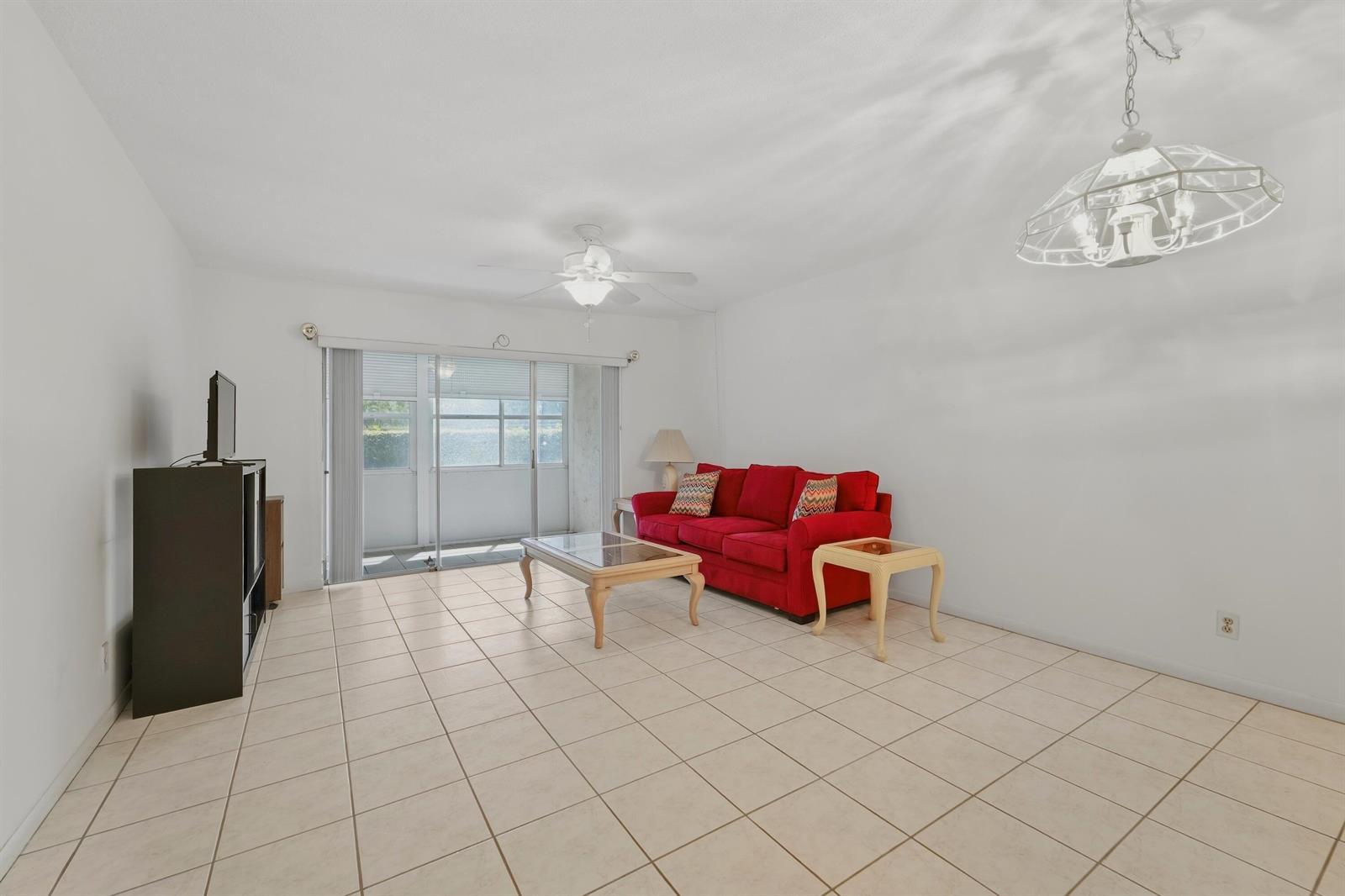 705 Lori Drive # 112, Palm Springs FL 33461 photo 3