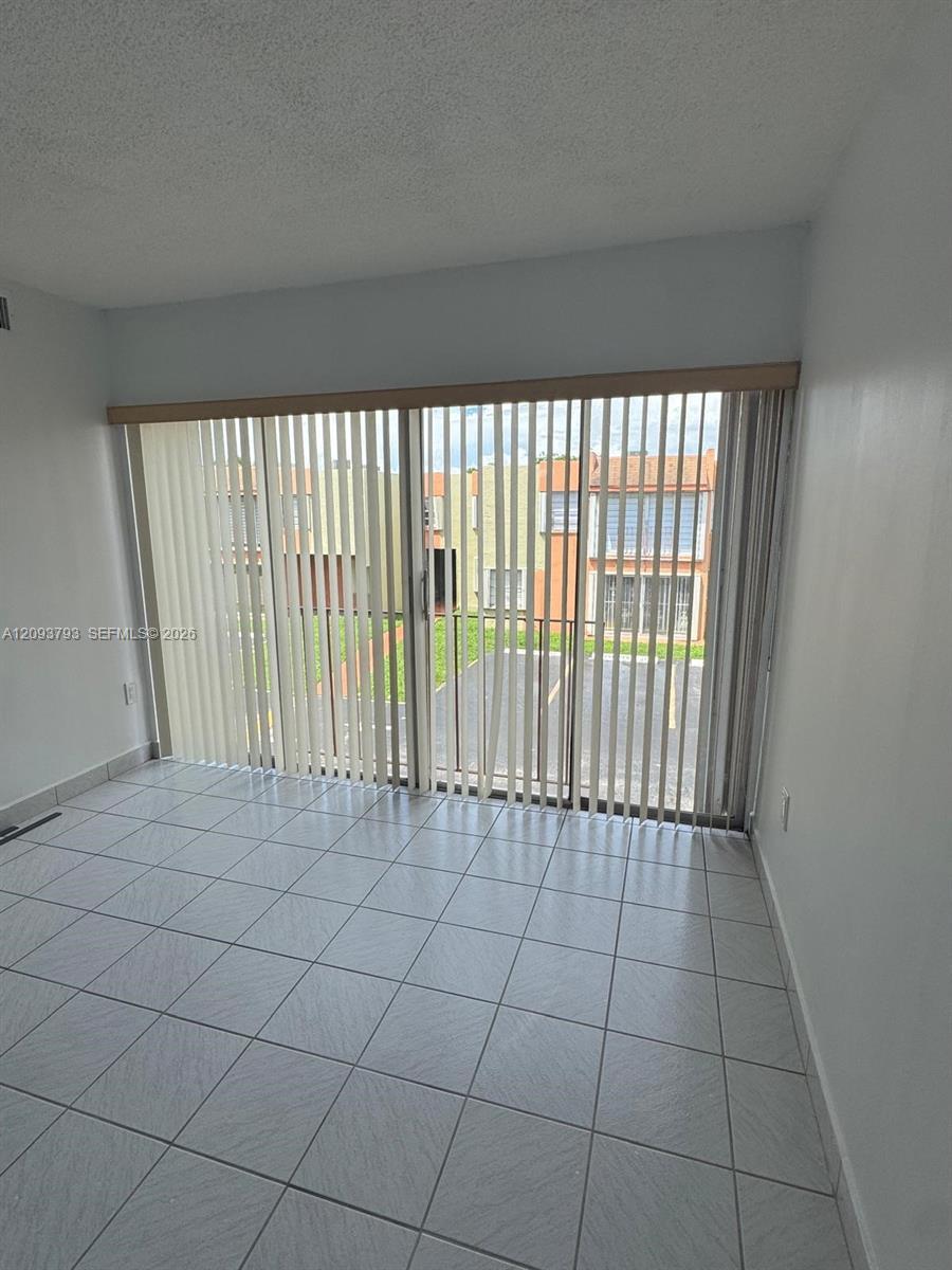 9321 SW 4th St # 215C, Miami FL 33174 photo 4