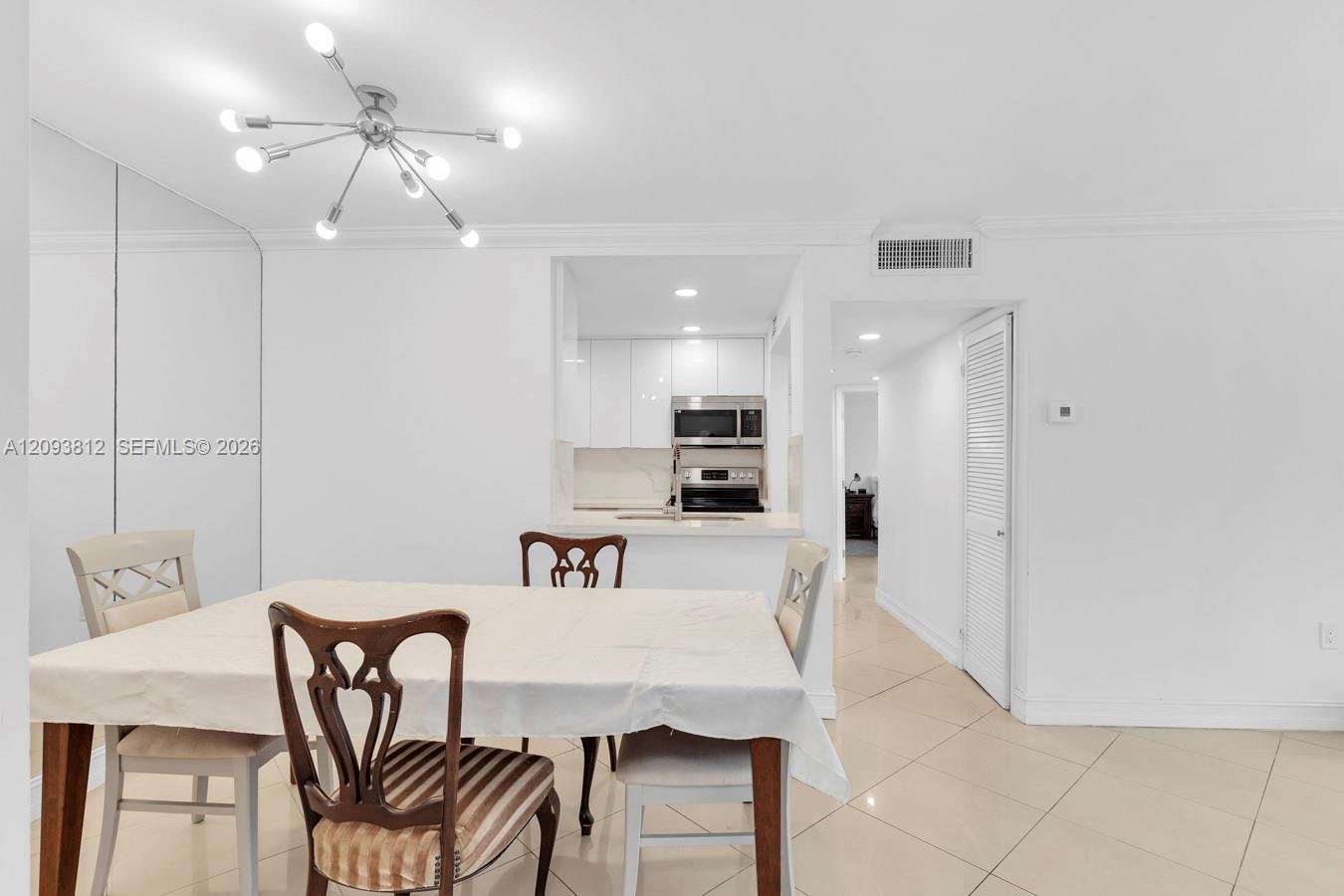 16518 NE 26th Ave # 202, North Miami Beach FL 33160 photo 2