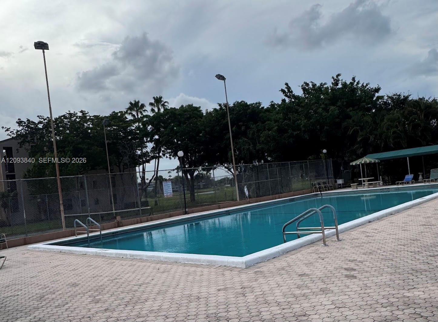 7591 NW 1st St # 403, Margate FL 33063 photo 2