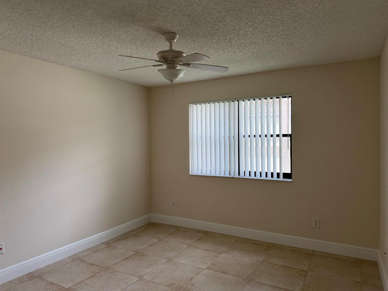 520 S Park Road # 12, Hollywood FL 33021 photo 5