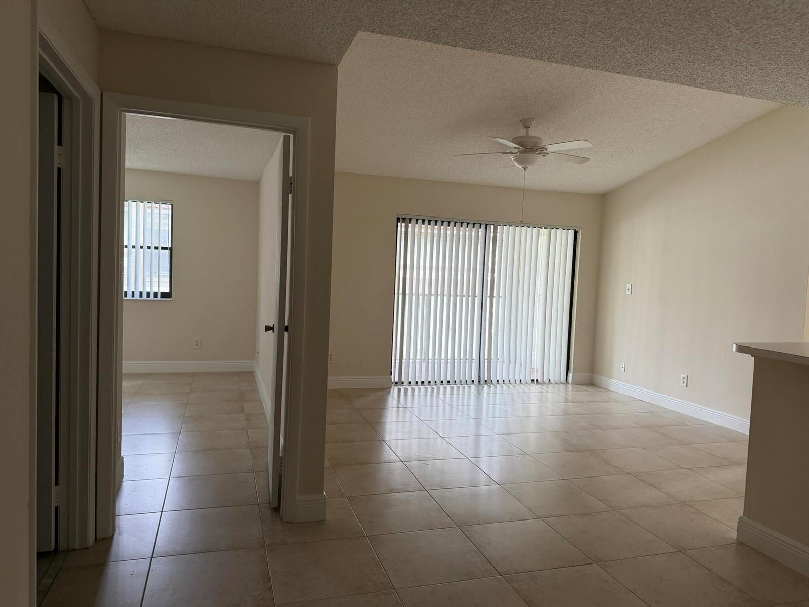 520 S Park Road # 12, Hollywood FL 33021 photo 4