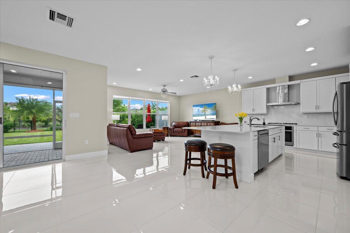 19497 BROAD SHORE Walk, Loxahatchee FL 33470 photo 5