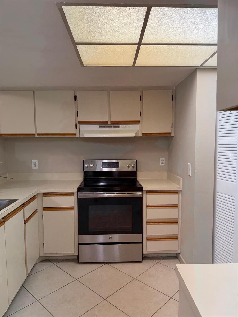 9066 W ATLANTIC Boulevard W # 413, Coral Springs FL 33071 photo 5