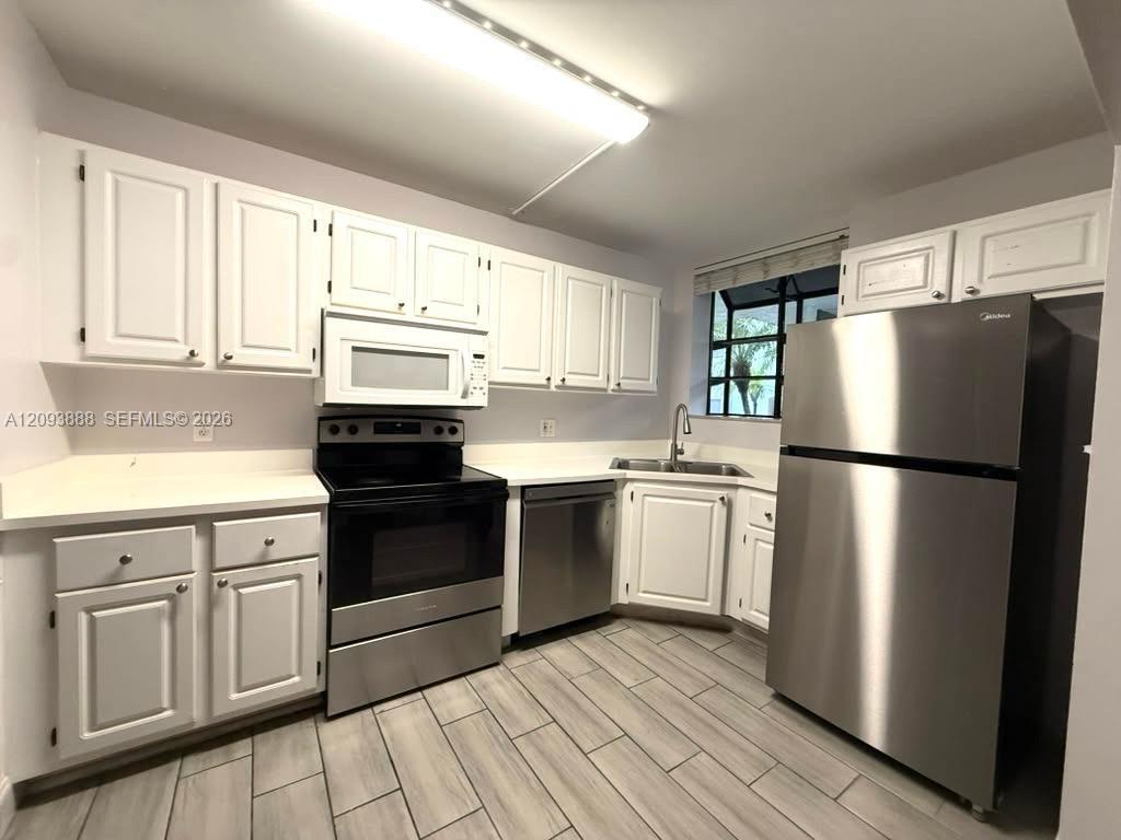 1258 S Military Trl # 813, Deerfield Beach FL 33442 photo 2