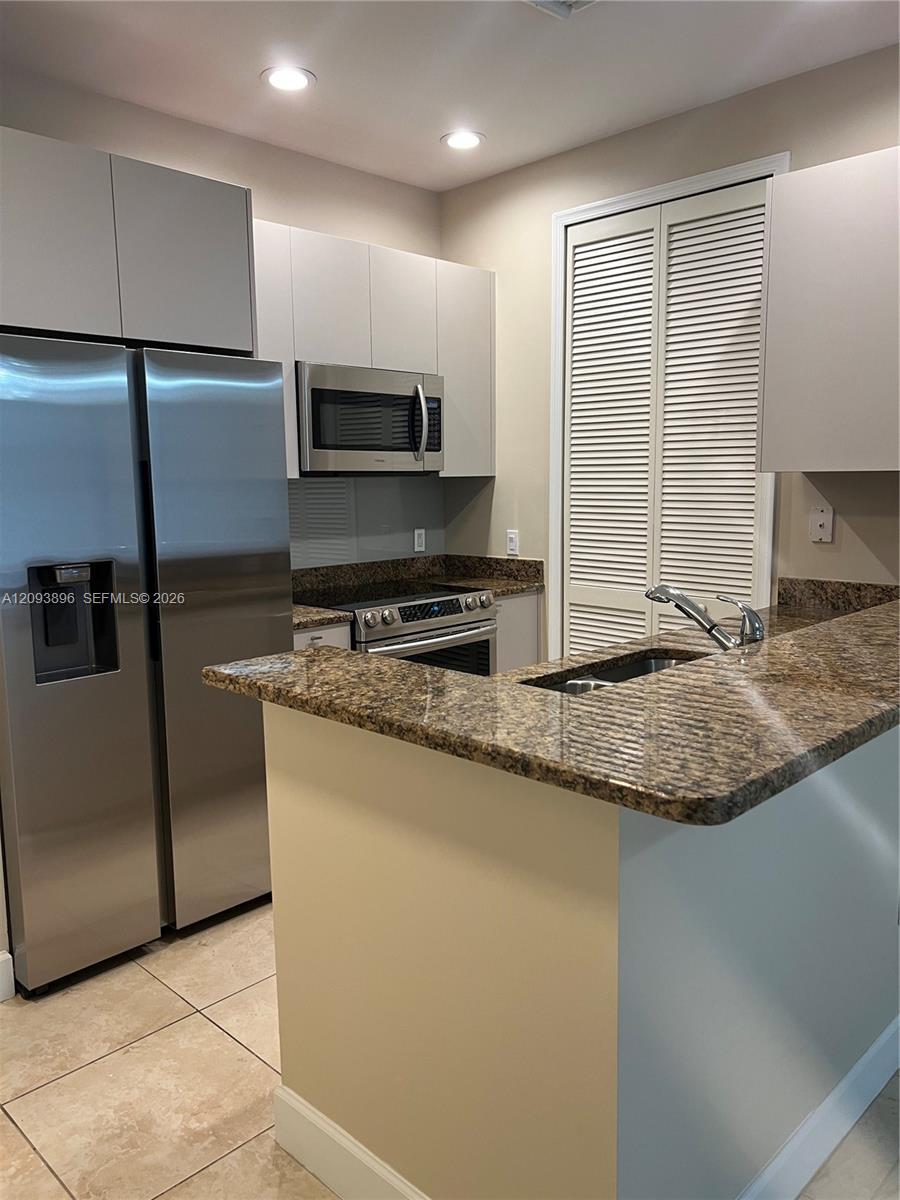 100 Andalusia Ave # 8, Coral Gables FL 33134