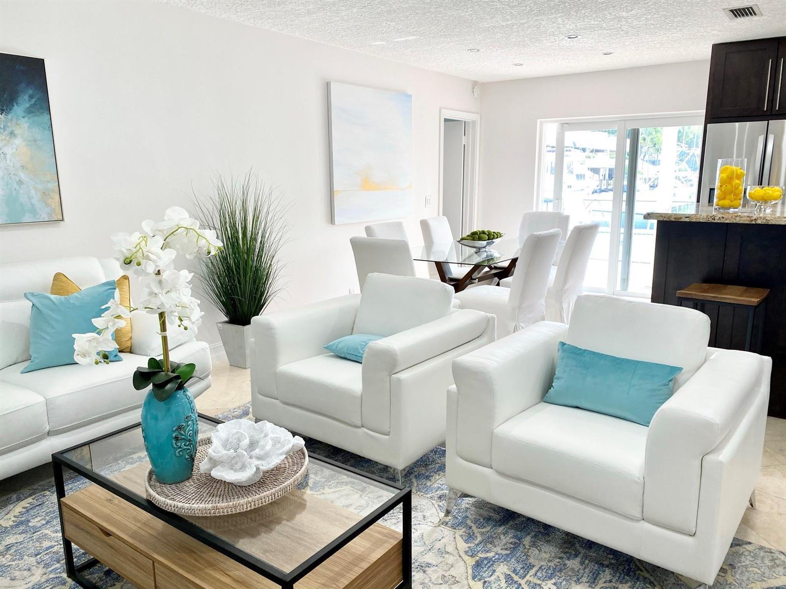 800 GLOUCHESTER Street, Boca Raton FL 33487