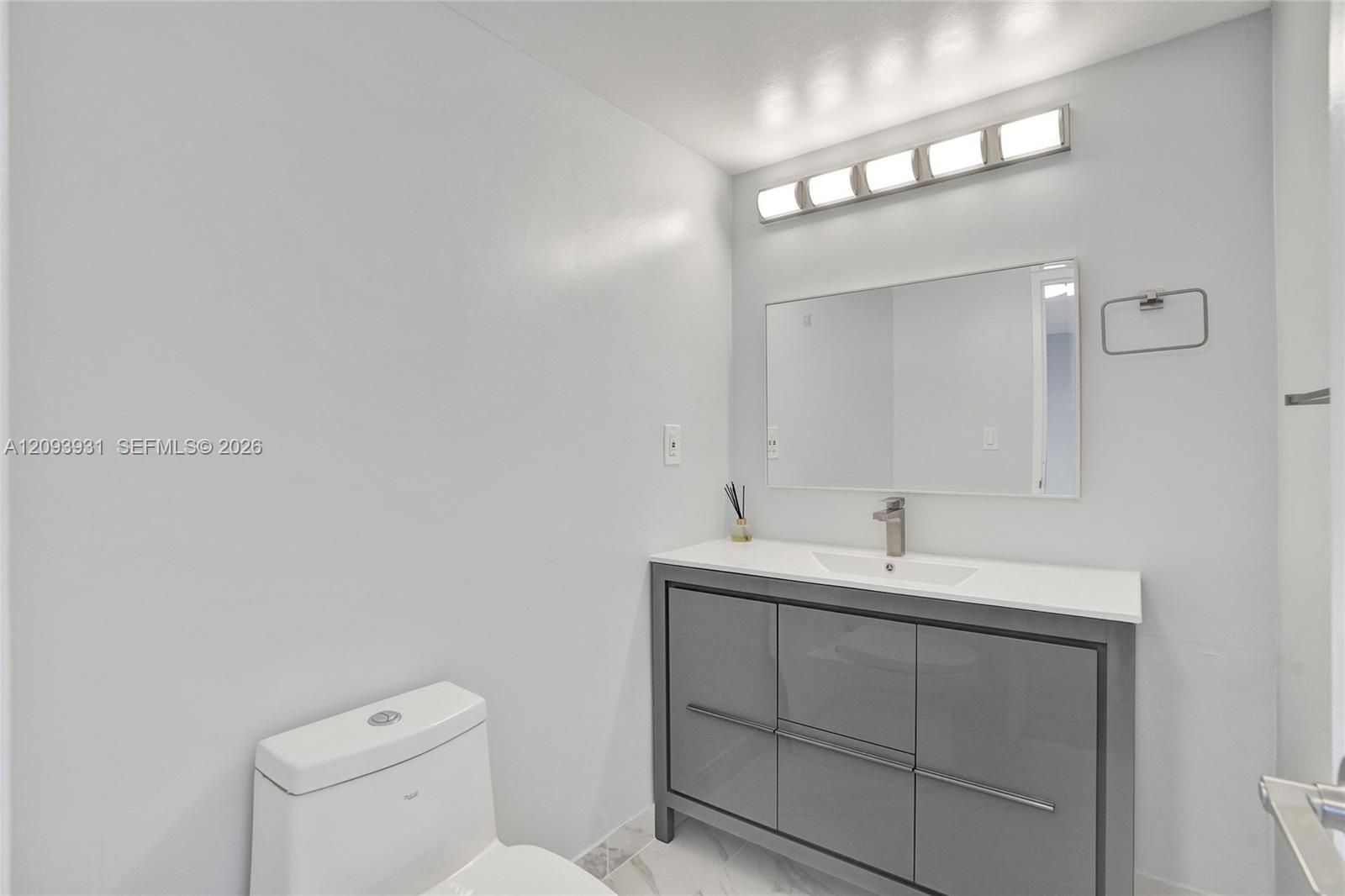 1865 79th St Cswy # 9I, North Bay Village FL 33141 photo 5