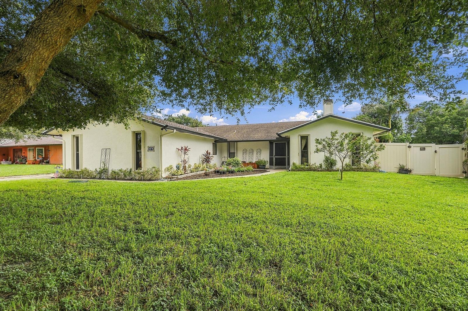 99 Cuyahoga Road, Lake Worth FL 33467 photo 2