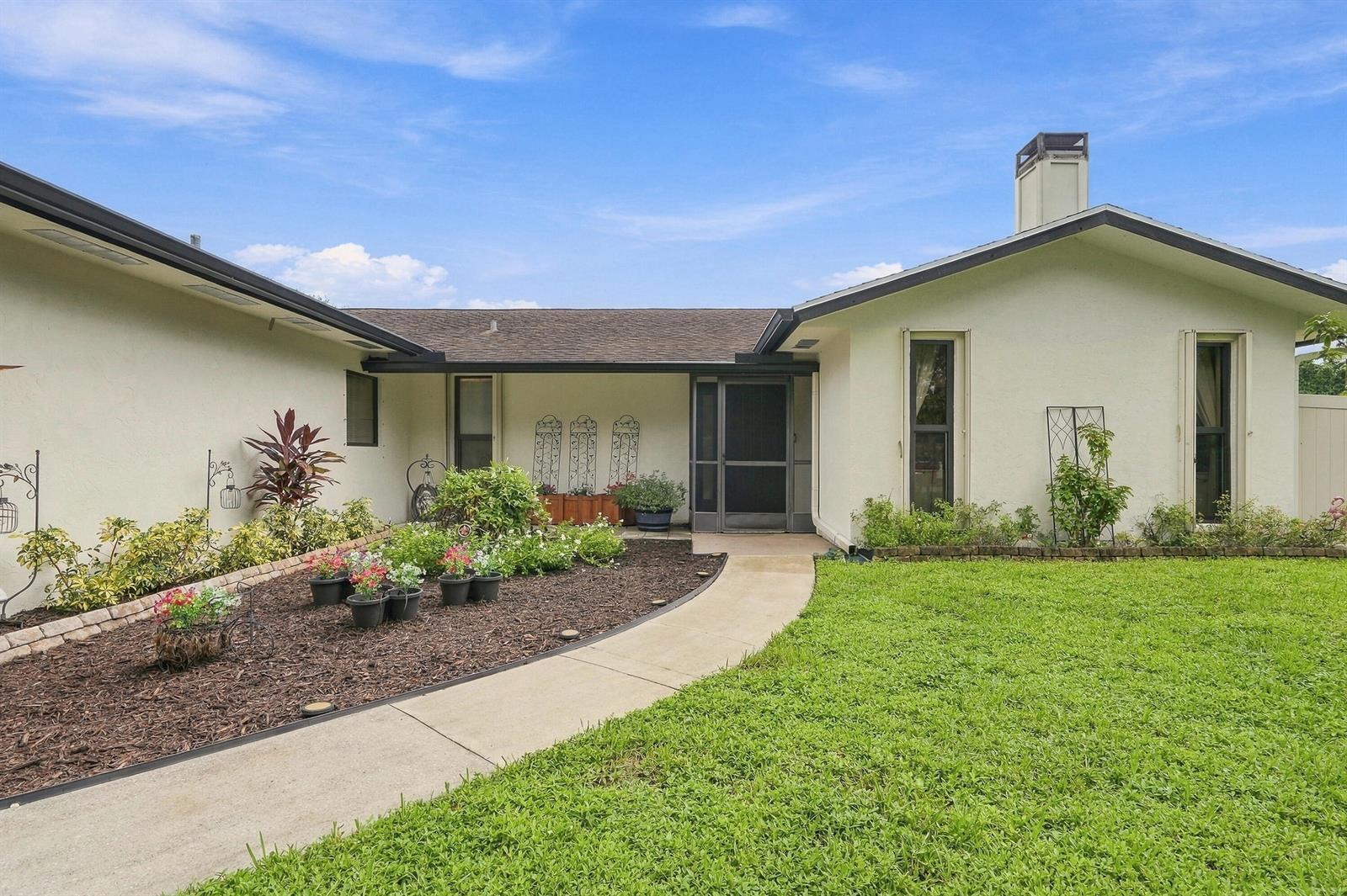 99 Cuyahoga Road, Lake Worth FL 33467 photo 3
