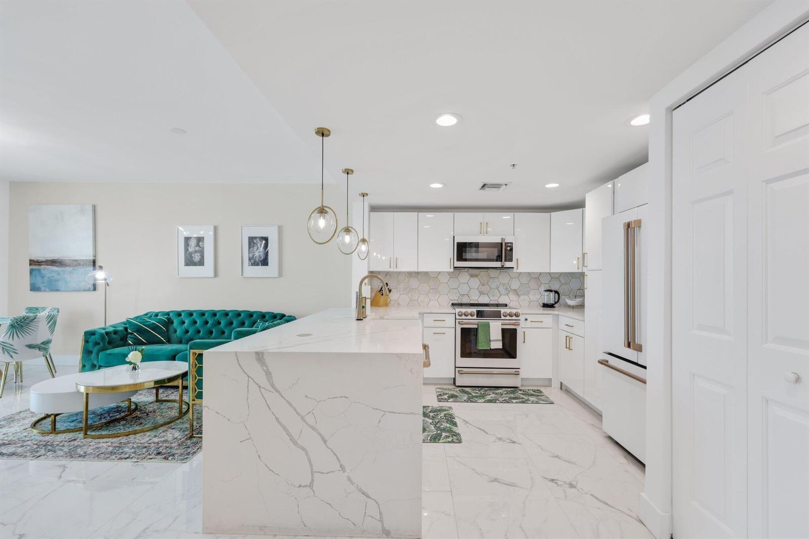 610 Clematis Street # 616, West Palm Beach FL 33401 photo 3