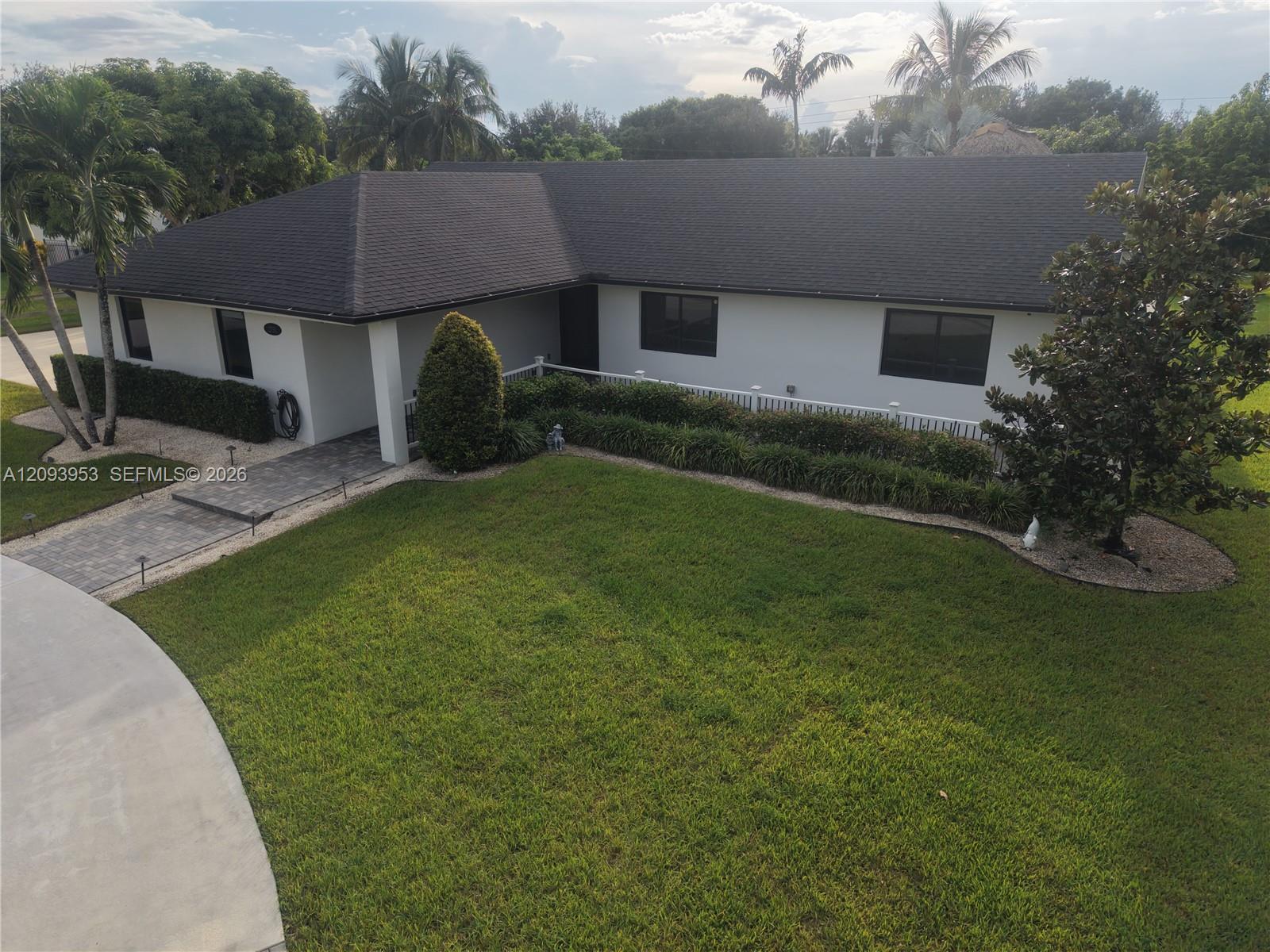2751 SW 141st Ter, Davie FL 33330 photo 4