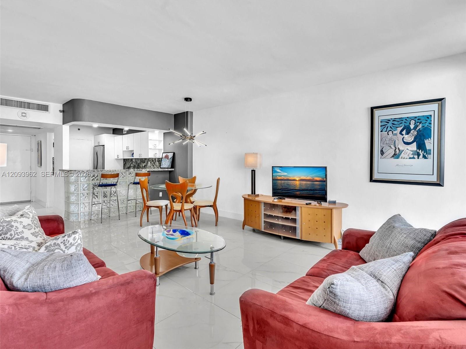 100 Lincoln Rd # 710, Miami Beach FL 33139 photo 5