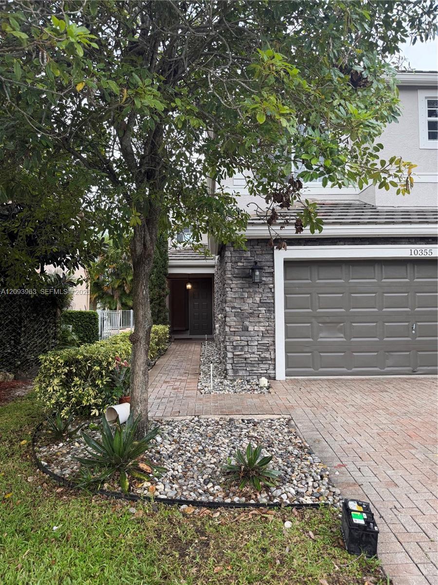 10355 Little Mustang Way, Lake Worth FL 33449 photo 2