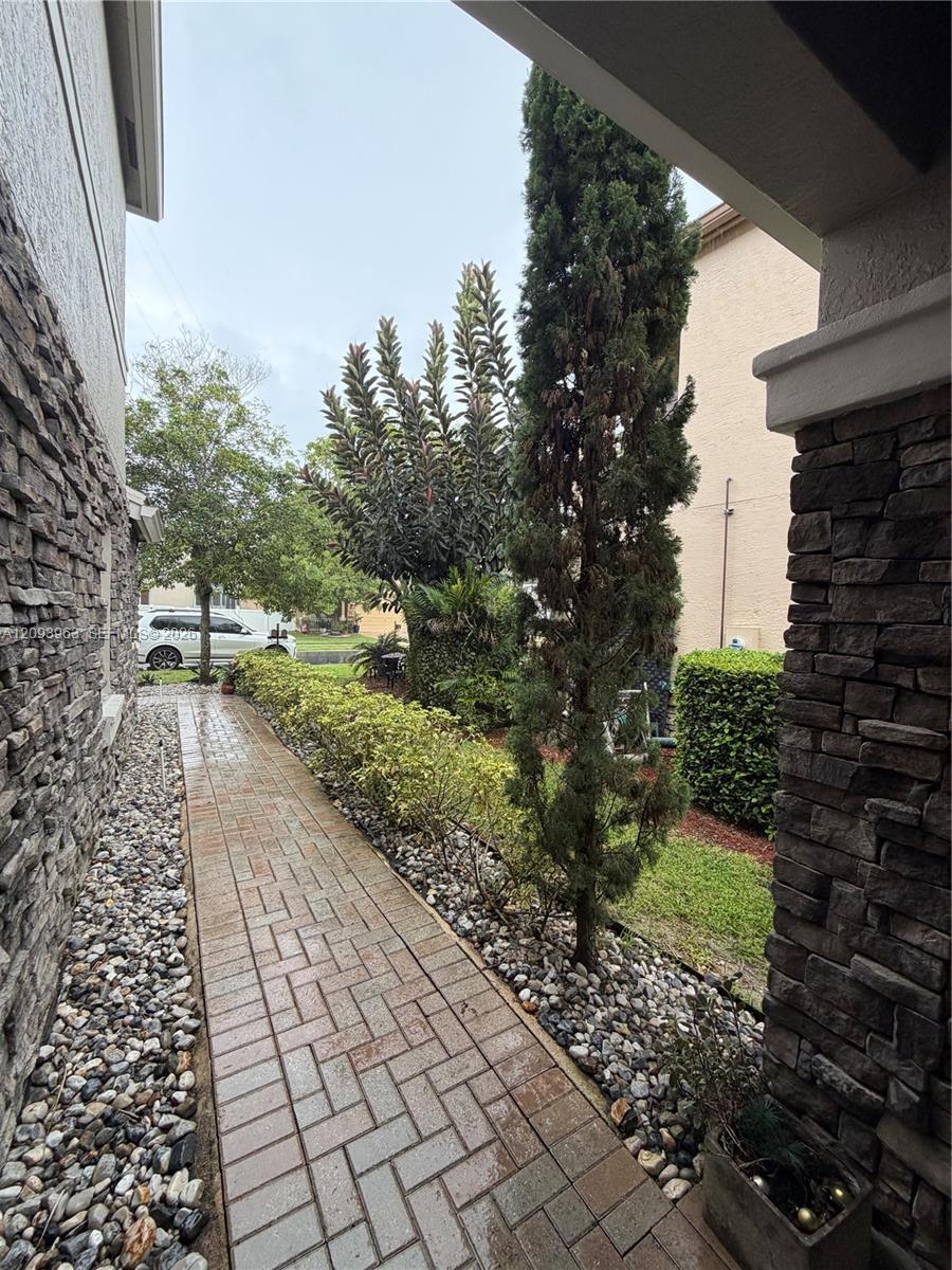 10355 Little Mustang Way, Lake Worth FL 33449 photo 4
