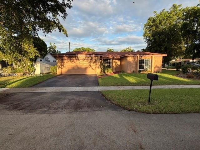 3405 Garnet Rd, Miramar FL 33025 photo 2