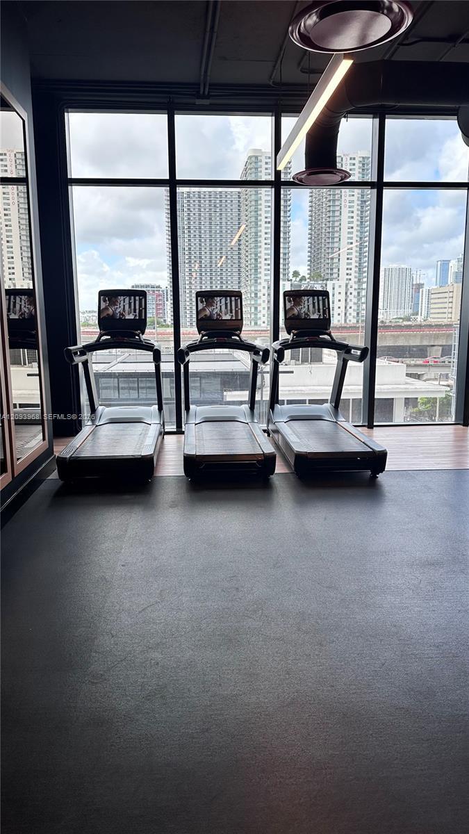 20 NE 11th St # 2212A, Miami FL 33132 photo 2