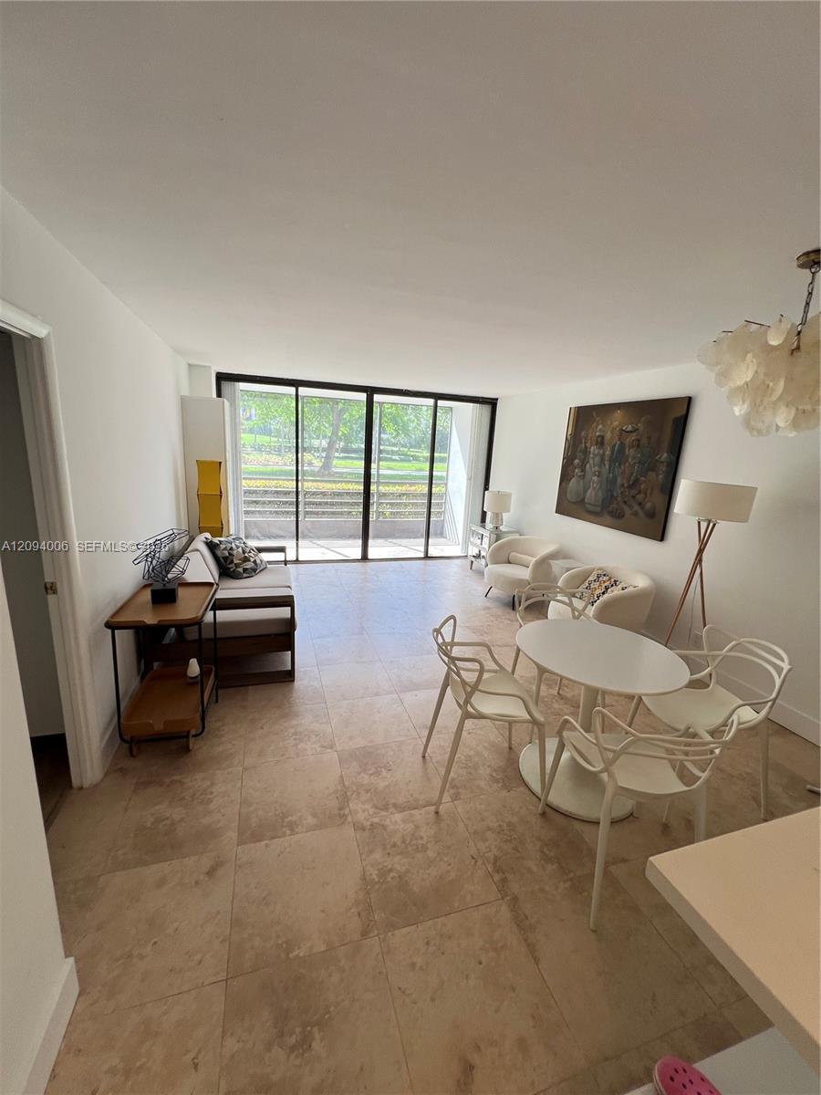 20500 W Country Club Dr # 117, Aventura FL 33180 photo 2