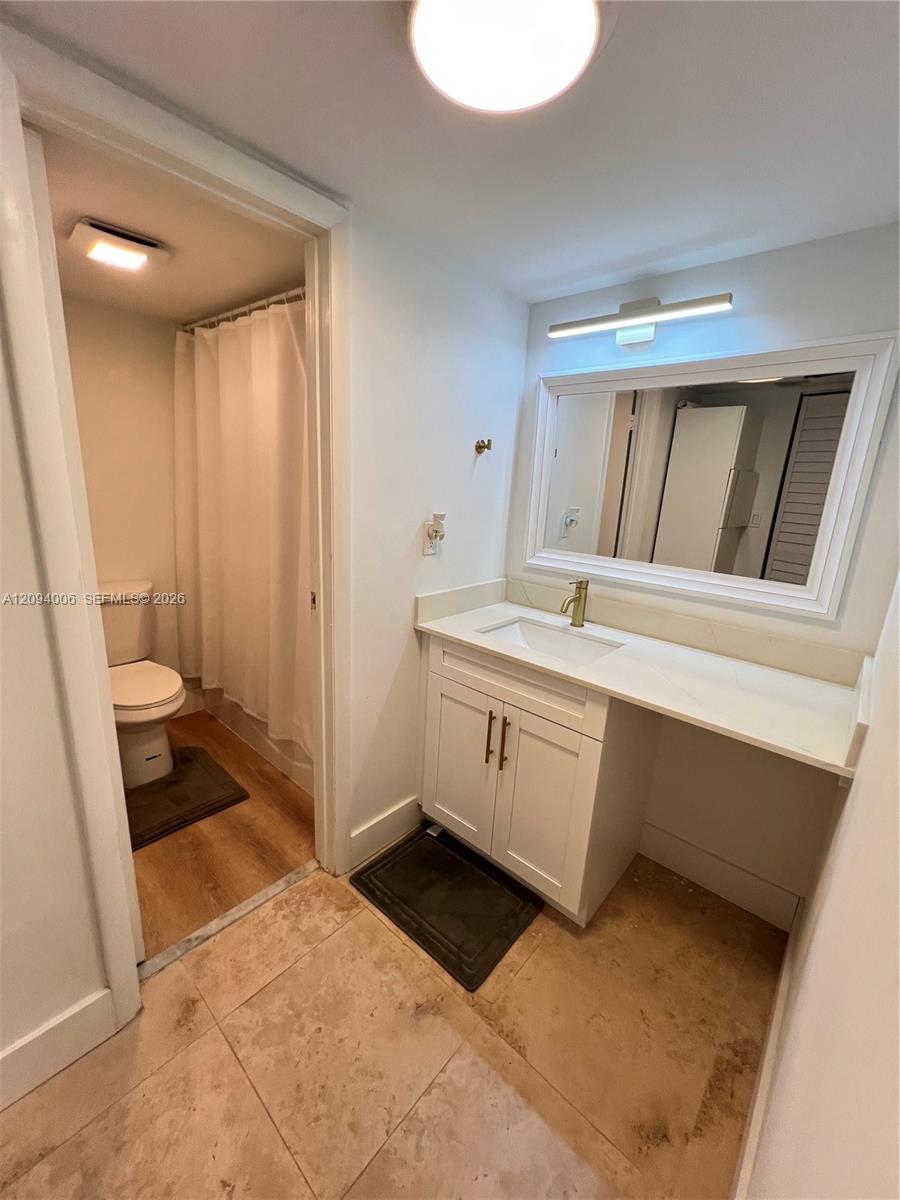 20500 W Country Club Dr # 117, Aventura FL 33180 photo 5
