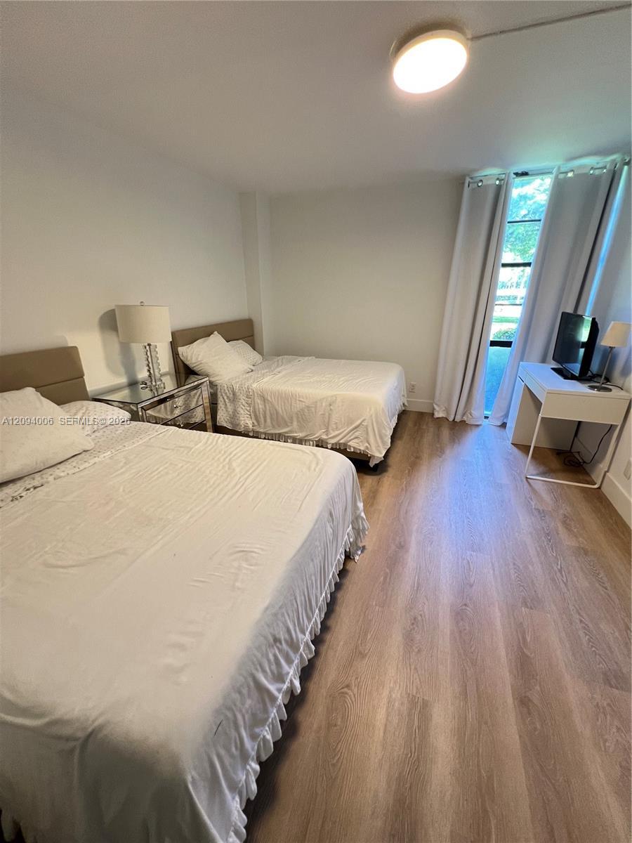 20500 W Country Club Dr # 117, Aventura FL 33180 photo 4