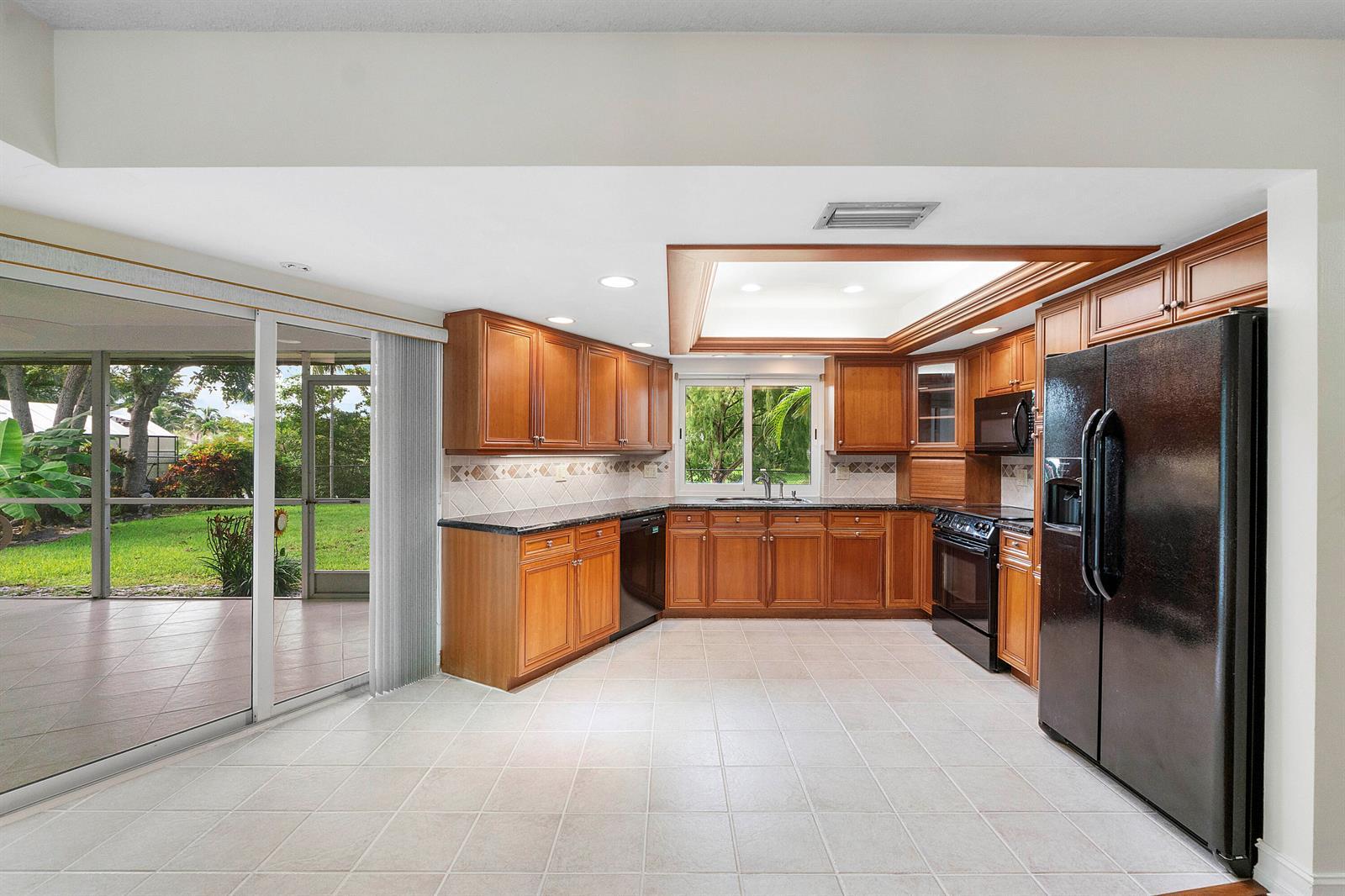 2940 NW 87TH Terrace, Coral Springs FL 33065 photo 5