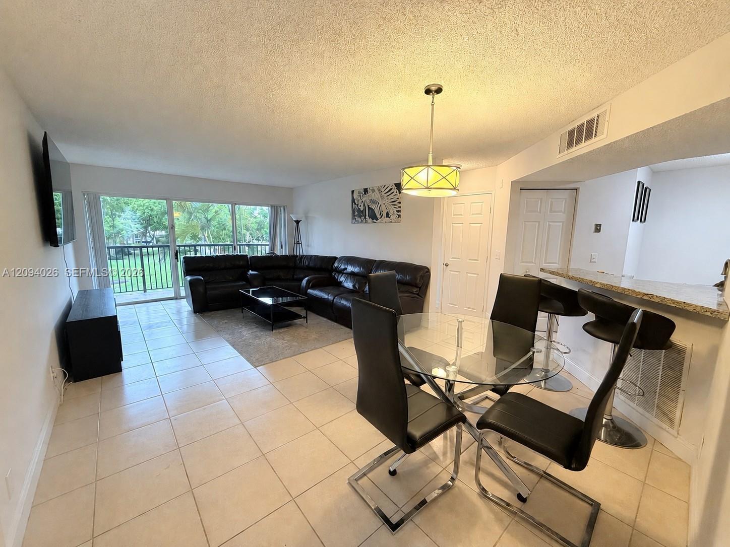 8741 Wiles Rd # 204, Coral Springs FL 33067